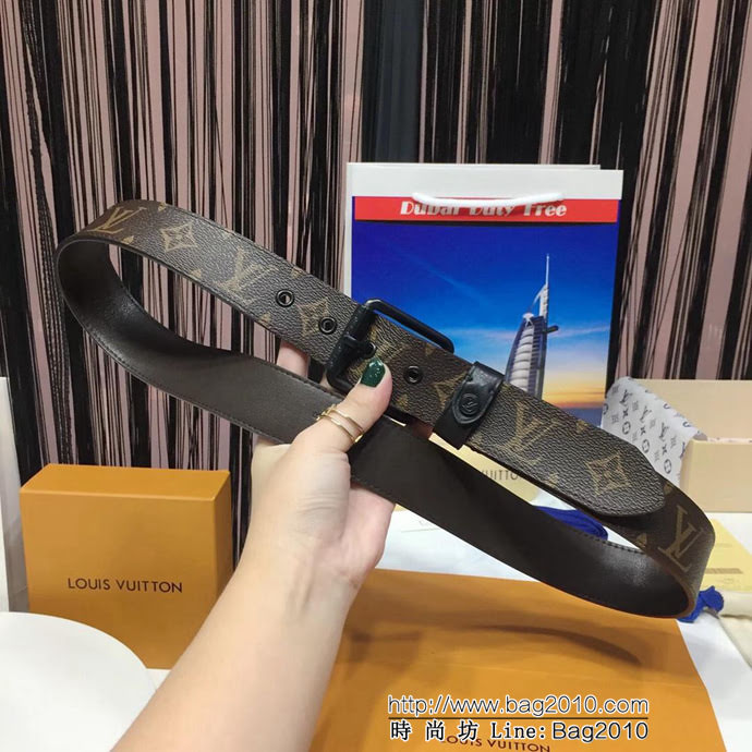路易威登LV 匠心之作 Voyager腰帶 飾有啞光黑色 Ardillon搭扣 男士皮帶  xfp1123